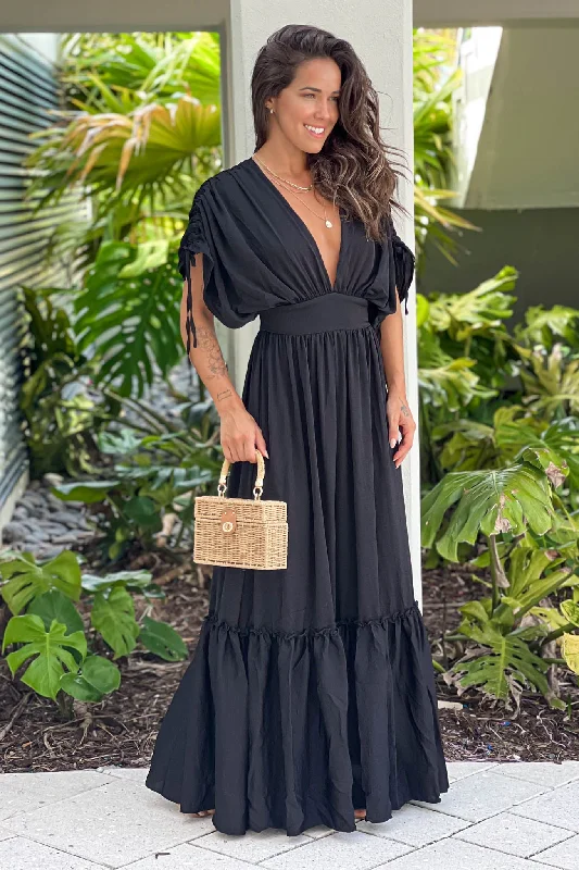 Black Deep V-Neck Maxi Dress Fashionable Sleeveless Maxi Dress
