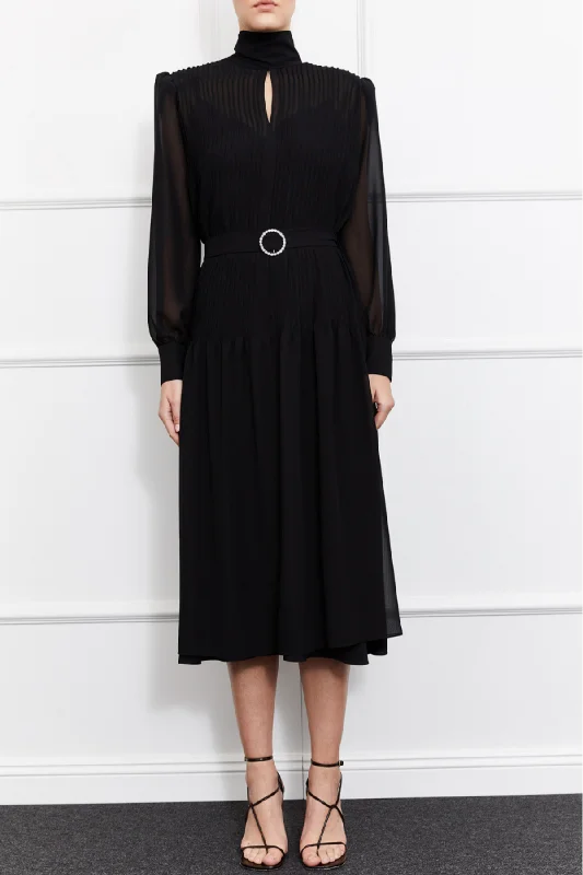 Kelsey Maxi Dress (Black) Fashionable Open-Back Maxi Dress