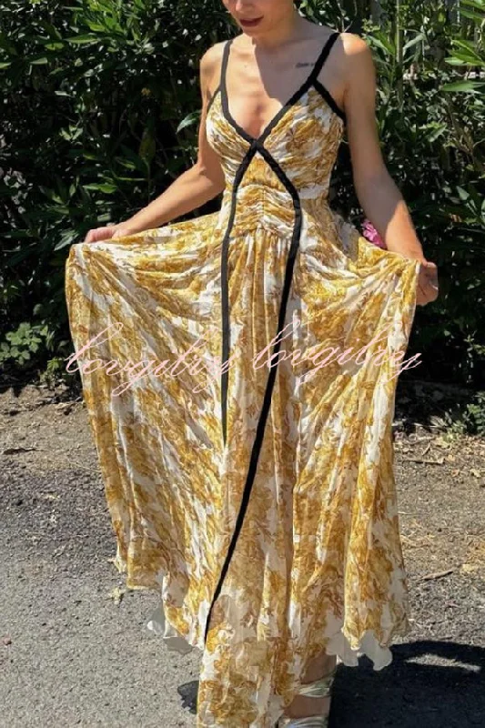 Violet Contrast Unique Print Pleated Backless Strappy Maxi Dress Trendy Floral Print Maxi Dress Violet Contrast Unique Print Pleated Backless Strappy Maxi Dress Trendy Floral Print Maxi Dress