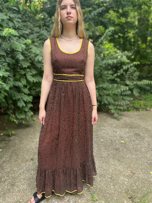 Ladies 70s Brown Yellow Swiss Dot Maxi Dress, Miss Elliette Trendy A-Line Maxi Dress Ladies 70s Brown Yellow Swiss Dot Maxi Dress, Miss Elliette Trendy A-Line Maxi Dress