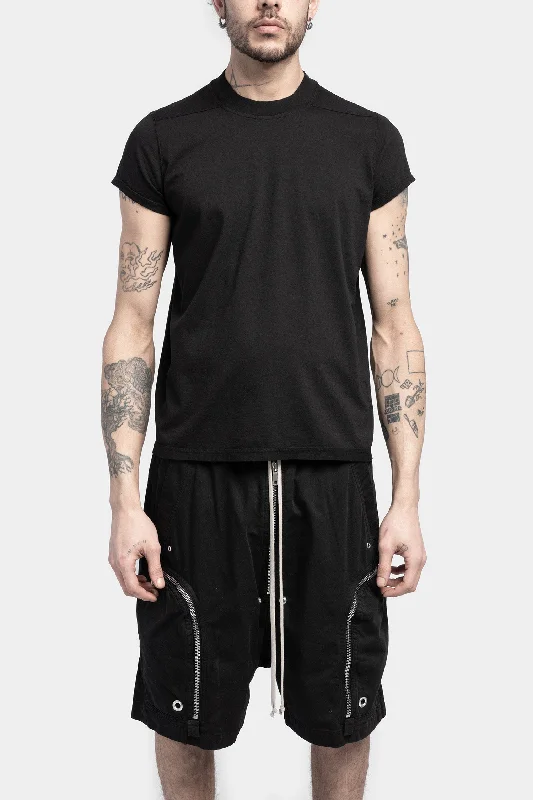 Small level tee Front Pockets Side Pockets Patch Pockets