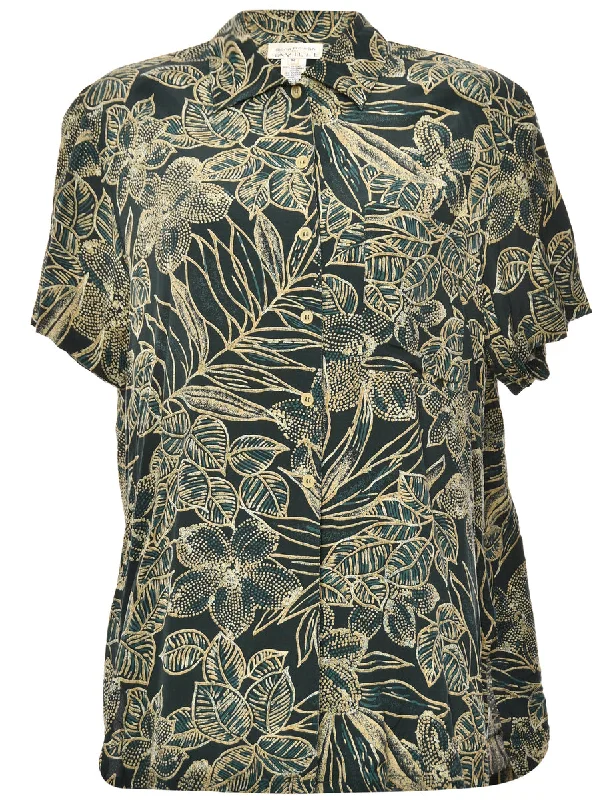 Leafy Print Blouse - L Chic Ruffle Blouse