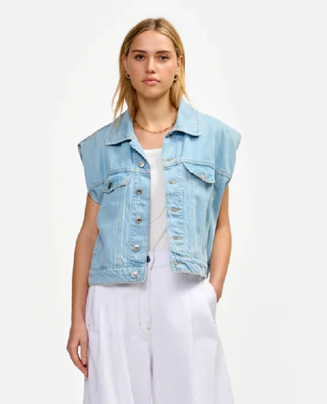 Bellerose Ponk Sleeveless Denim Jacket Toggled Jacket Drawstring Jacket Belted Jacket Bellerose Ponk Sleeveless Denim Jacket Toggled Jacket Drawstring Jacket Belted Jacket