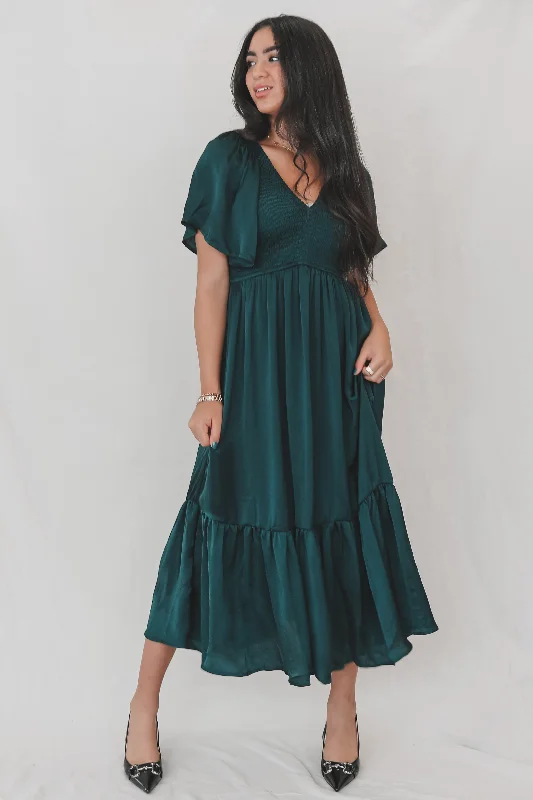 HOLIDAY DEAL ❄️ Watch  Her Go Emerald Satin Mini Dress Classic White Mini Dress