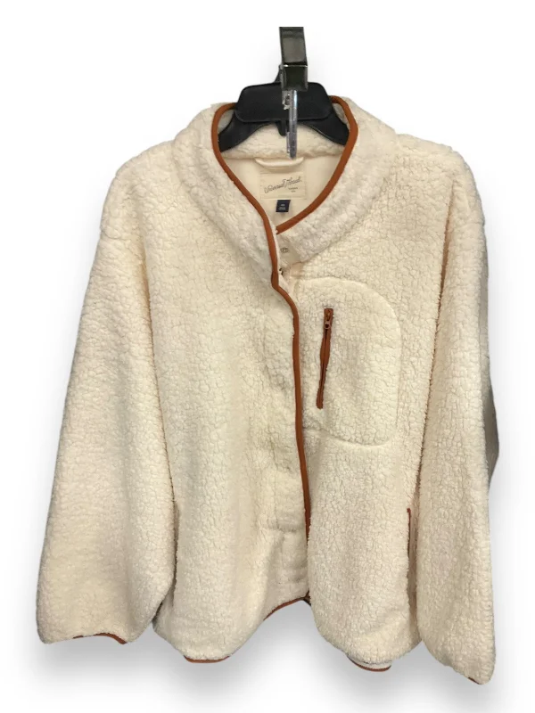Jacket Fleece By Universal Thread In Cream, Size: 4x Fleece Fabric Down Fabric Feather Fabric Jacket Fleece By Universal Thread In Cream, Size: 4x Fleece Fabric Down Fabric Feather Fabric
