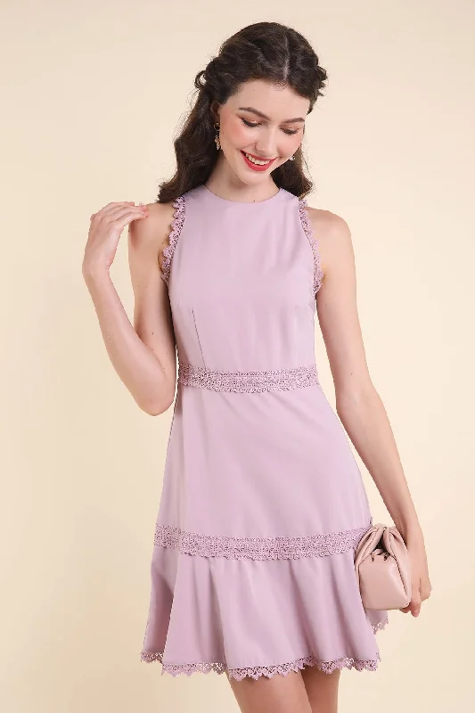 MADEBYNM TESSA REMOVABLE COLLAR DRESS IN PALE LAVENDER
