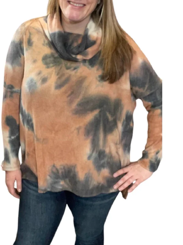 Cowlneck Sweater In Charcoal/rust Zippered Front Buttoned Front Snap Front