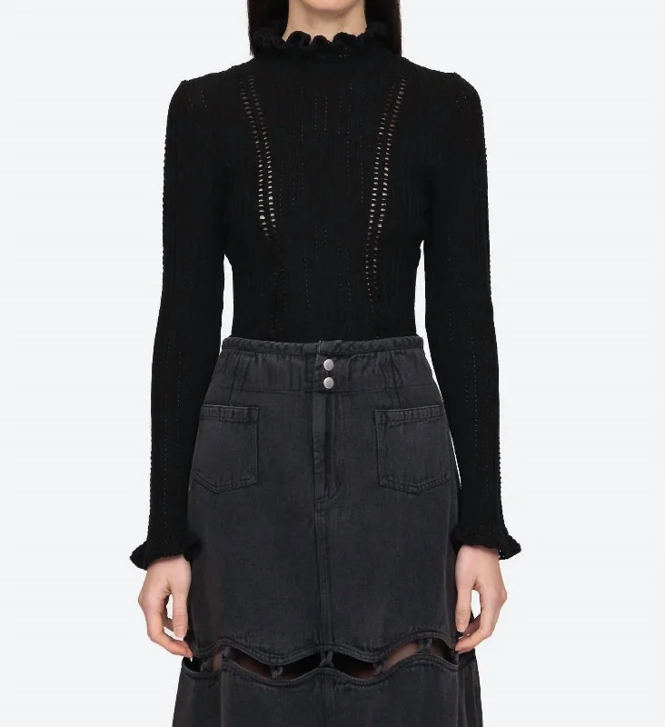 Paco Riva Turtleneck Sweater In Black Ribbed Striped Patterned