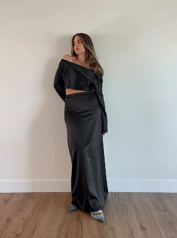 L'amour Maxi Skirt slim fit skirt