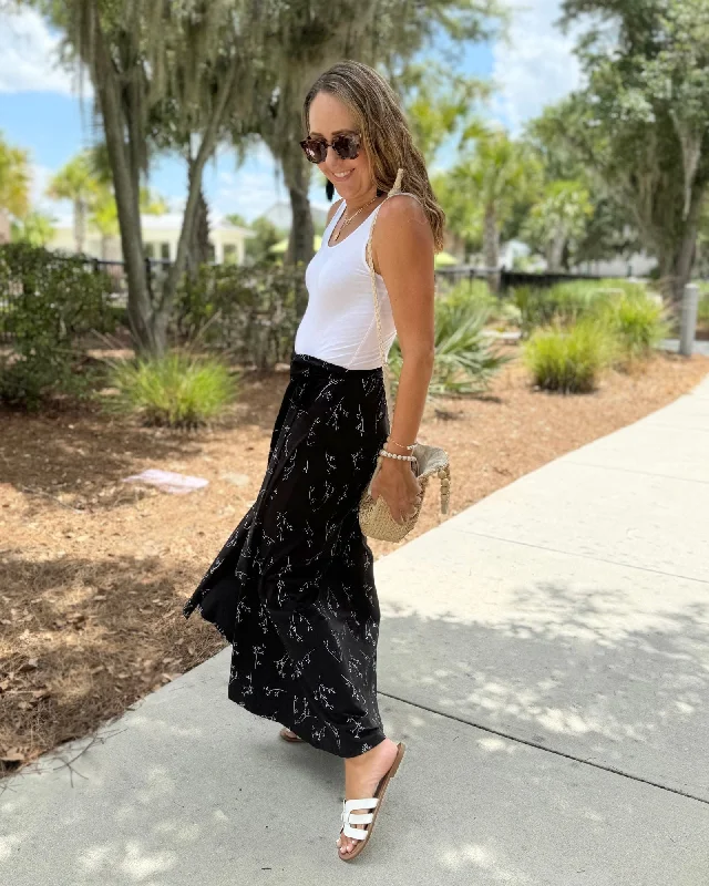 LAYLA printed wrap skirt in Black/White cashmere skirt plush