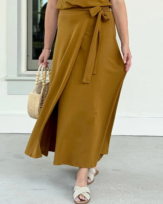 LAYLA wrap skirt in Tapenade breathable skirt fabric