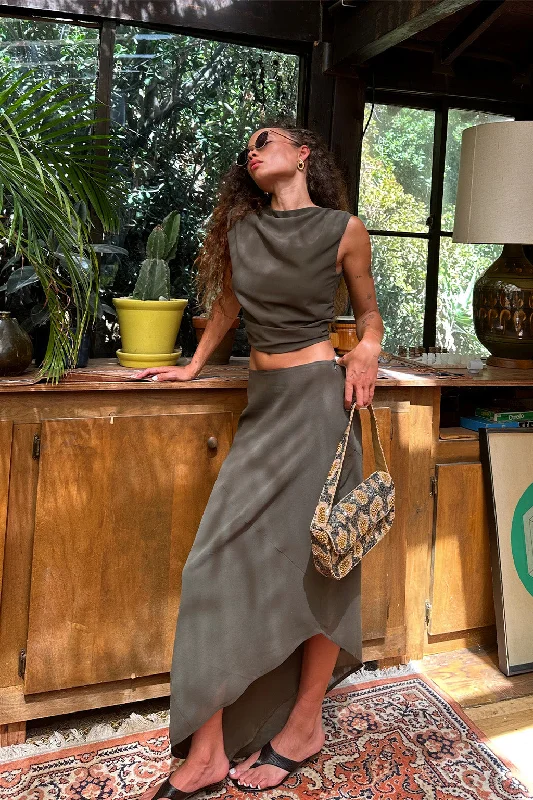 Mila Olive Maxi Skirt button skirt front