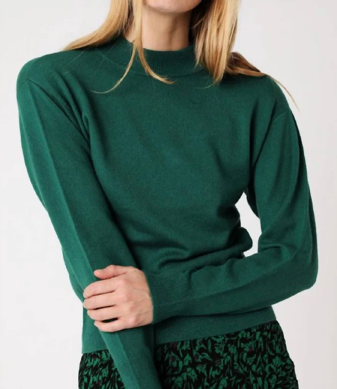 Ari Sweater In Hunter Green Solid Color Striped Floral Print